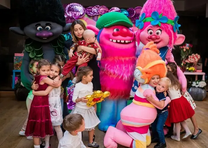 Տրոլները ընտանեկան տոնին